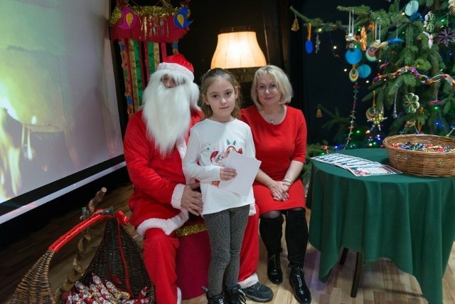 Katarzyna Kondziołka burmistrz Zawichostu z ogromną przyjemnością zaprasza wszystkie dzieci na wyjątkowe świąteczne wydarzenie. Mikołajki w Zawichoście odbędą się w czwartek 7 oraz piątek 8 grudnia. Program dwudniowej imprezy zapowiada się bardzo ciekawie.