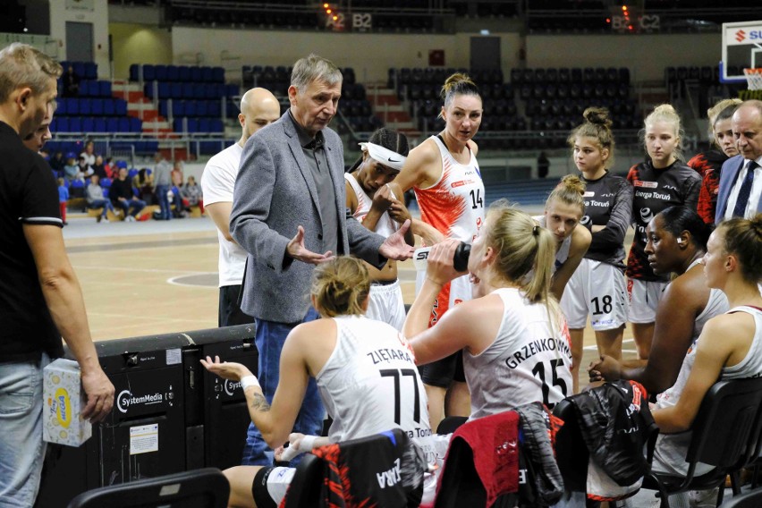 Wysoka porażka Energi Toruń na początek Energa Basket Ligi Kobiet [zdjęcia]