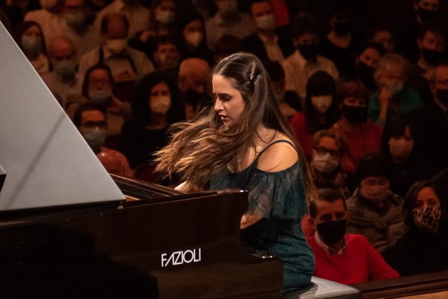 Włoska pianistka, finalistka tegorocznego konkursu chopinowskiego, zagra w Słupsku 26 listopada
