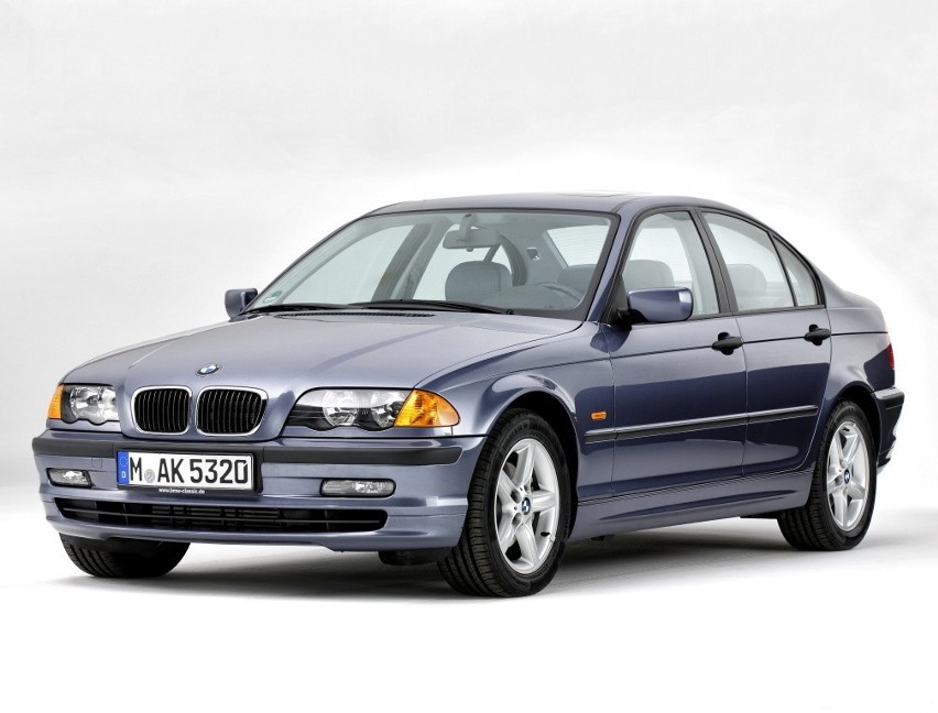 W 1998 roku BMW zaprezentowało sześciocylindrowy silnik...