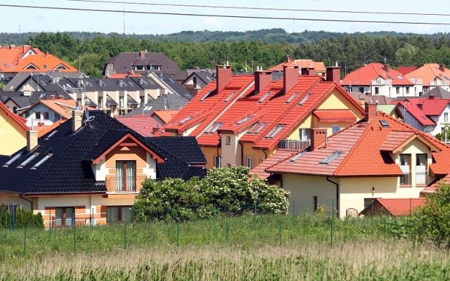 Zachodniopomorskie: Ceny mieszkań i działek coraz niższeMieszkania i działki w Szczecinie oraz okolicach są coraz tańsze.