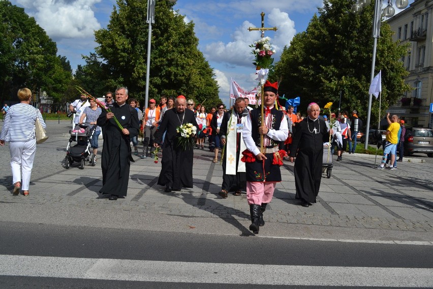 Pielgrzymka Krakowska dotarła na Jasną Górę [ZDJĘCIA]