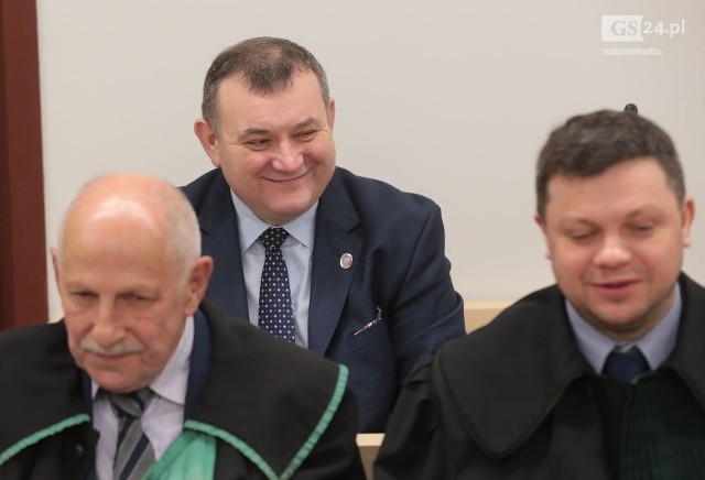 Jedną z osób oskarżonych w aferze melioracyjnej jest senator Stanisław Gawłowski