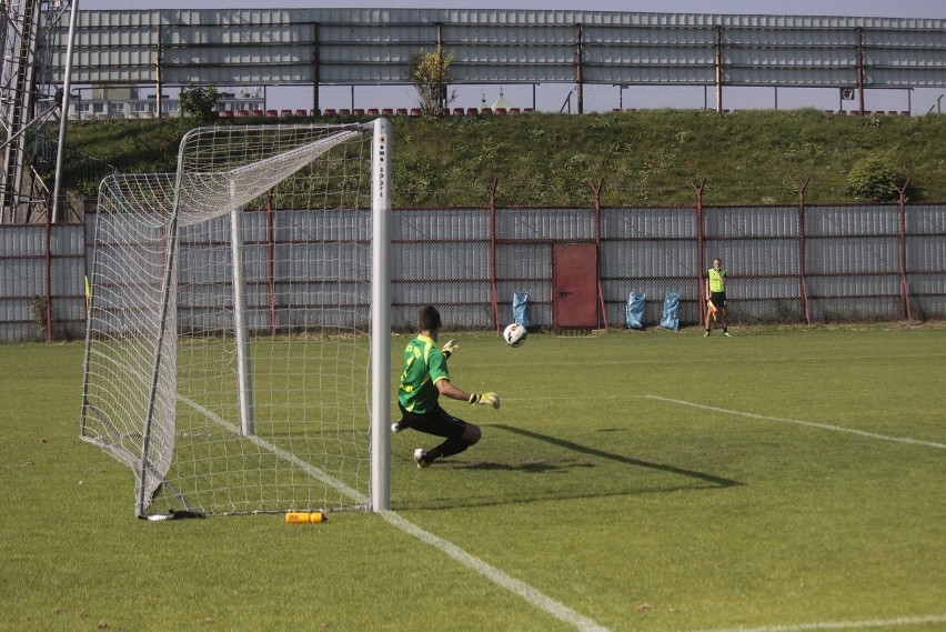 TMRF Widzew wygrał pierwszy mecz w klasie B [ZDJĘCIA]