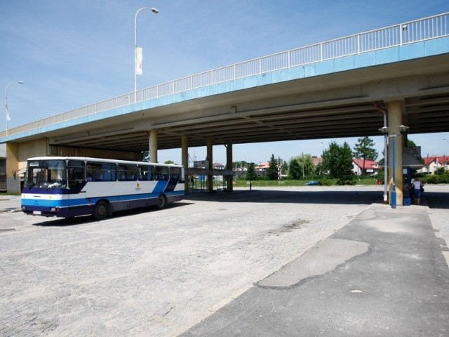 Jeśli miasto zbuduje Rzeszowskie Centrum Komunikacyjne, w miejscu dworca podmiejskiego powstanie parking.