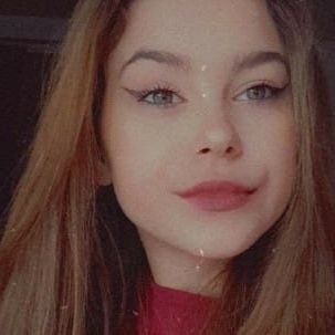 Policjanci z Komendy Powiatowej Policji w Obornikach prowadzą poszukiwania za zaginioną Leną Czepczor-Maksalon. 16-latka wyszła z domu w Obornikach w czwartek, 15 września. Odtąd nie kontaktowała się z rodziną i nie wróciła do domu.
