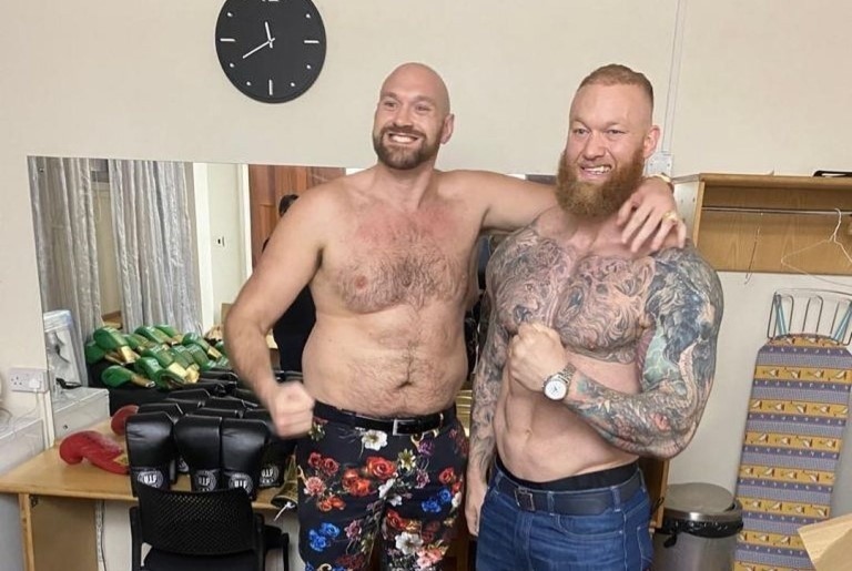 Tyson Fury i Hafthor Bjornsson