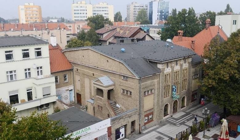 Mieszkańcy Zielonej Góry często opowiadają przyjezdnym, że...