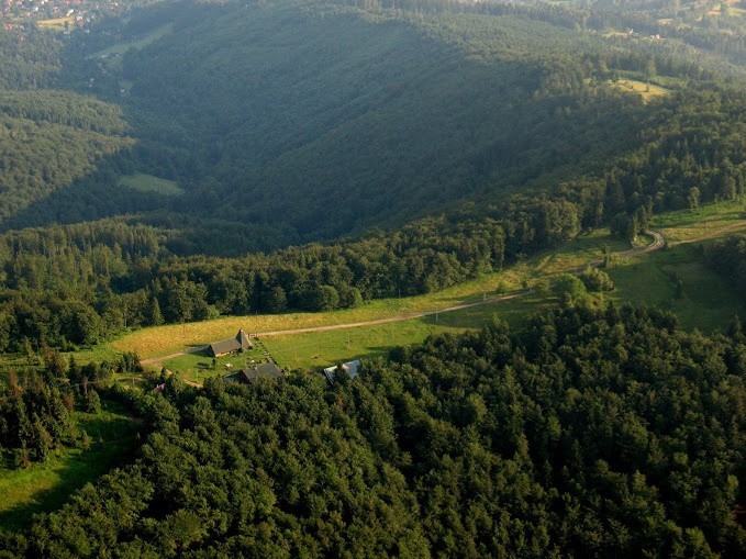 Beskid Śląski z lotu ptaka. Zobacz zdjęcia bielskiego...