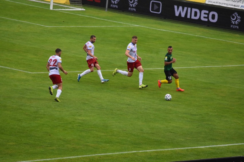 Fortuna 1 Liga. Podbeskidzie Bielsko-Biała mrozi już szampany. Zwycięstwo nad GKS Jastrzębie, coraz bliżej awansu do ekstraklasy