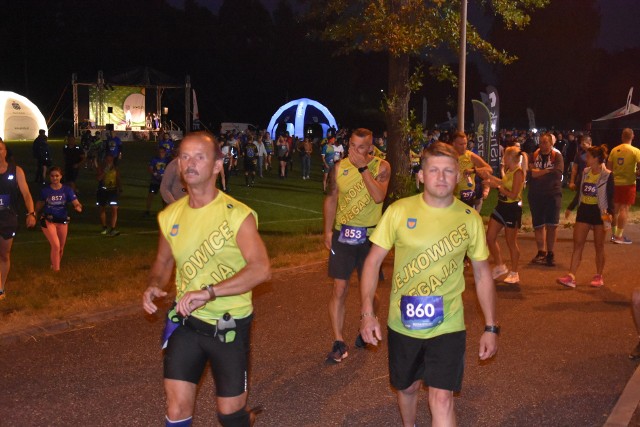 Uczestnicy Rybnickiego Półmaratonu Księżycowego przebiegli niemal przez całe miasto.
