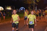 Rybnicki Półmaraton Księżycowy 2021. Prawie tysiąc biegaczy ruszyło nocą na ulice