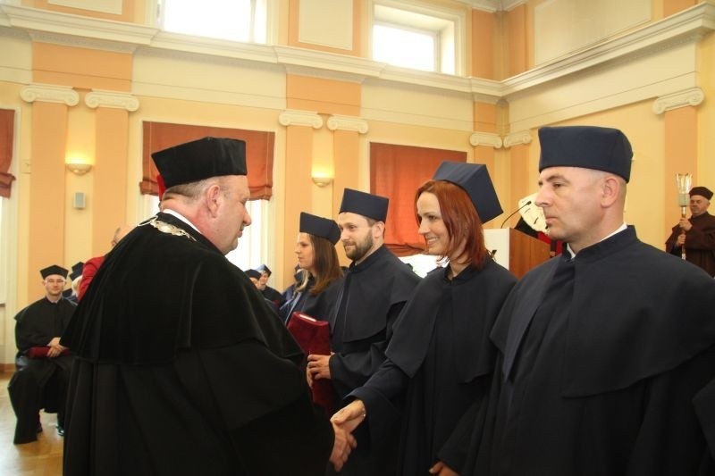 Wręczenie doktoratów na UJK w Kielcach