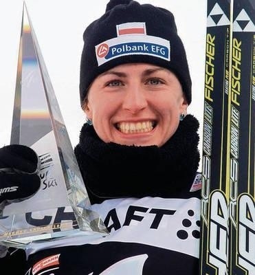 Justyna Kowalczyk w Val di Fiemme powiększyła swoją - już i tak imponującą - kolekcję o kolejne trofeum Fot. Michał Klag