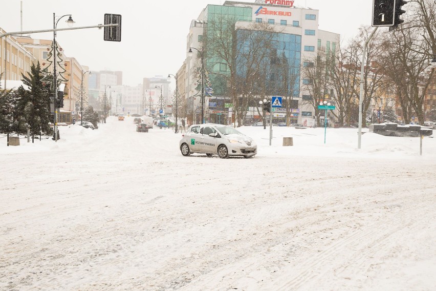 Zima 2017 w Białymstoku. Sypnęło śniegiem. Mrozy też wracają
