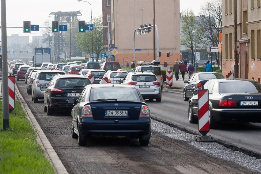 Remont nawierzchni na ul. Legnickiej