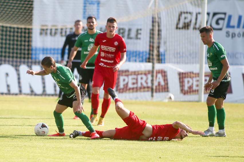 Górnik Łęczna wraca na fotel wicelidera II ligi. Zielono-czarni pokonali na własnym boisku Bytovię Bytów 2:0. Zobacz zdjęcia