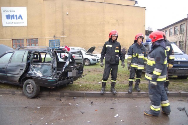 Szaleniec uciekał przed policją