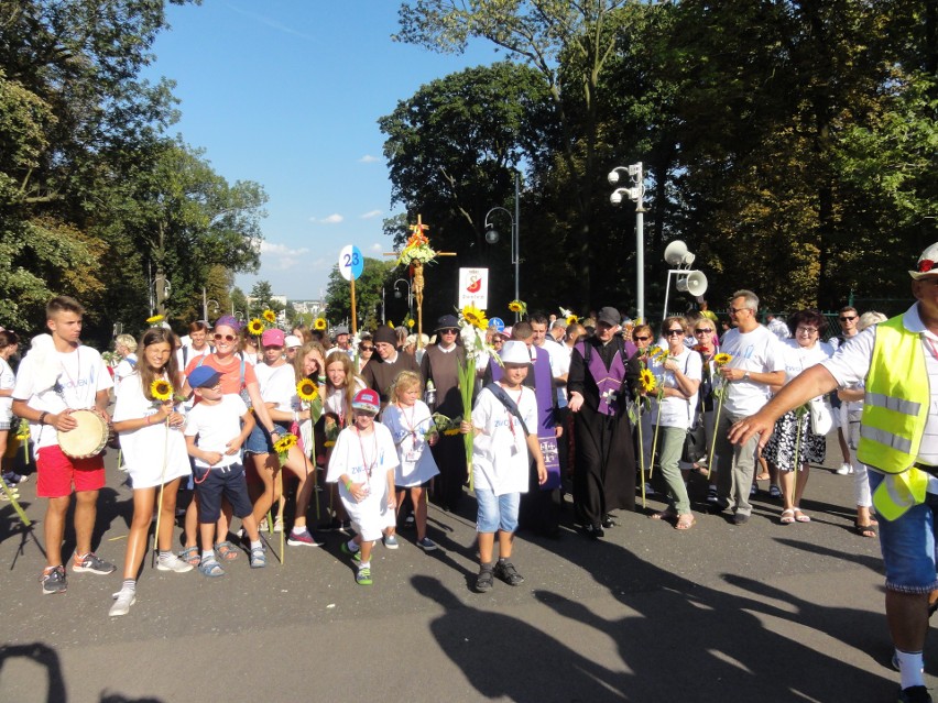 40 Pielgrzymka Diecezji Radomskiej. Grupa 23 Zwoleńska.