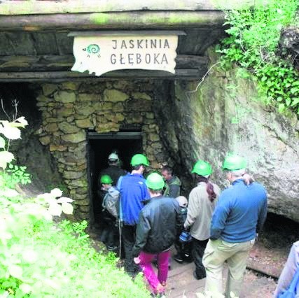 Góra Zborów, która króluje nad Podlesicami,  jest jedną z...