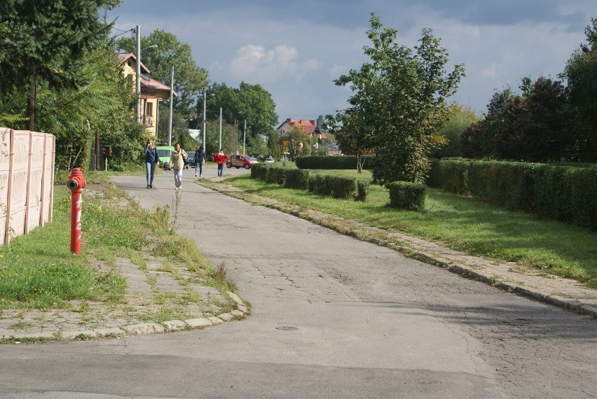 Nowa droga i rondo połączą ulicę Poniatowskiego z...