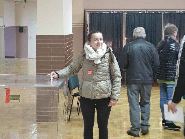 Głosowanie w staszowskim liceum. Więcej zdjęć na kolejnych slajdach>>>