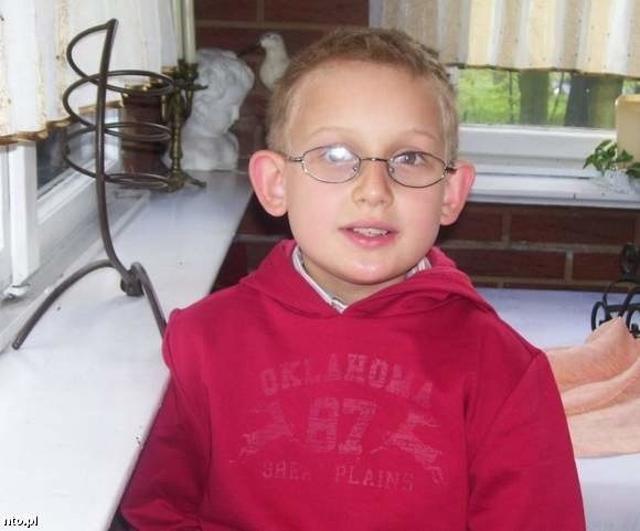 Dominik Bachan z Dobrodzienia, 11-latek chory na adrenoleukodystrofię.