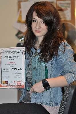 Diana Ciecierska, uczennica I Społecznego Liceum Ogólnokształcącego w Tarnobrzegu, wygrała w kategorii wiekowej 16-18 lat I Podkarpacki Festiwal Piosenki Aktorskiej, Filmowej i Musicalowej "Piosenka w meloniku&#8221;.