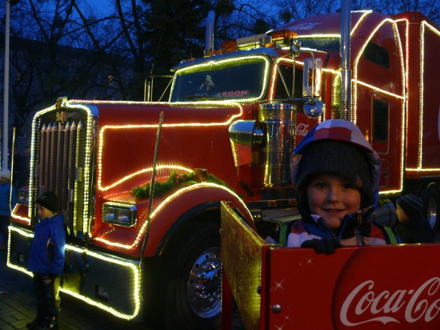 Tak wygląda ciężarówka Coca-Coli, która 15 grudnia przyjedzie do Stalowej Woli.