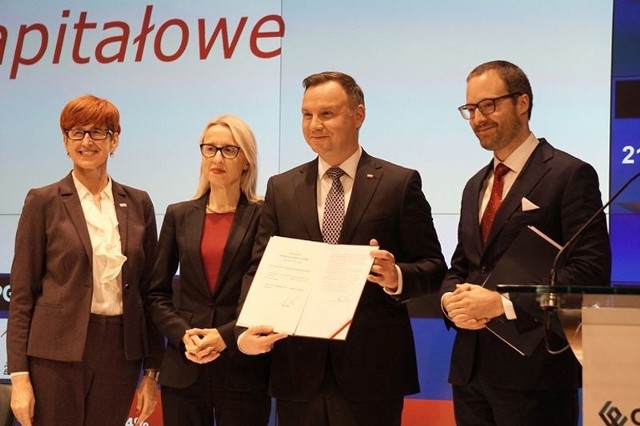 Prezydent Rzeczypospolitej Polskiej Andrzej Duda 19 listopada 2018 r. podpisał ustawę o Pracowniczych Planach Kapitałowych (PPK).