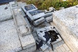 5 tys. zł za wskazanie wandali, którzy zniszczyli cmentarz w Pęczniewie 