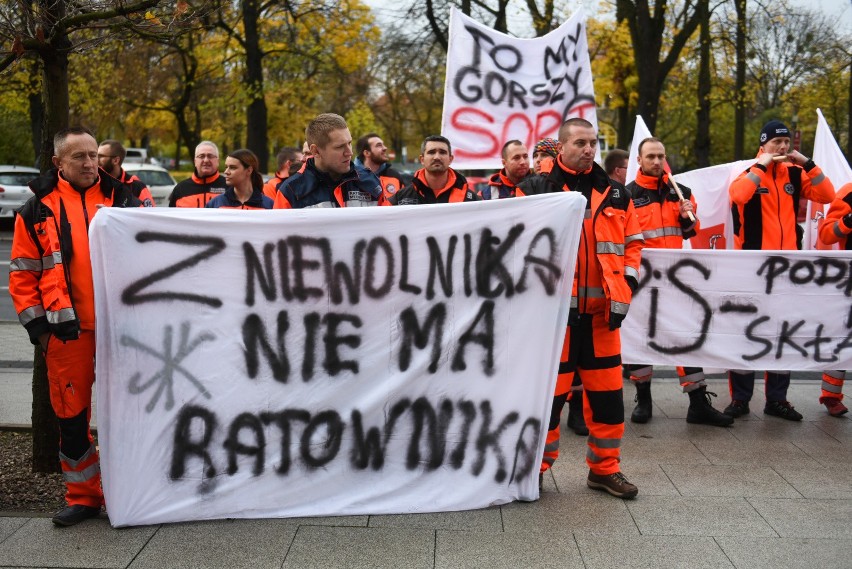 Ratownicy medyczni przygotowują się do kolejnego strajku