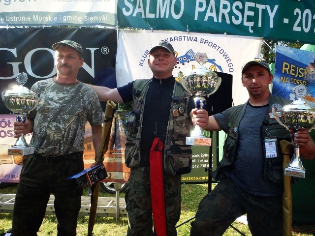 W miniony weekend miłośnicy wędkowania spotkali się nad Parsętą. Wszystko za sprawą XVIII Otwartych Zawodów Spinningowo-Muchowych Salmo Parsęty.