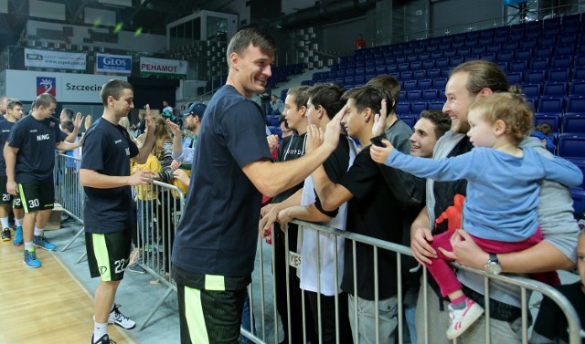 Faza zasadnicza zbliża się do końca. Szczecińska drużyna potrzebuje wsparcia trybun.