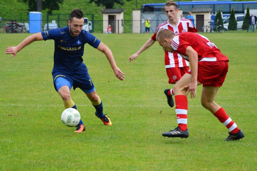 3. liga. W Oświęcimiu polewają się szampanem. Soła po remisie ze Stalą Rzeszów pewna utrzymania [ZDJĘCIA]