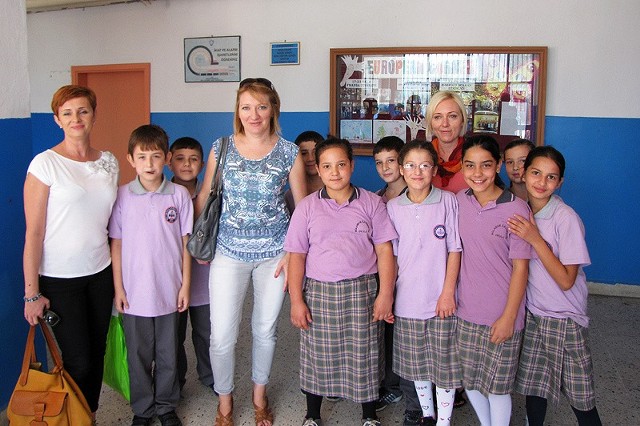 Nauczyciele z Wasilkowa są pod wrażeniem tureckich dzieci. Jak opowiadają, chętnie z nimi rozmawiały oraz zapraszały do swoich klas.
