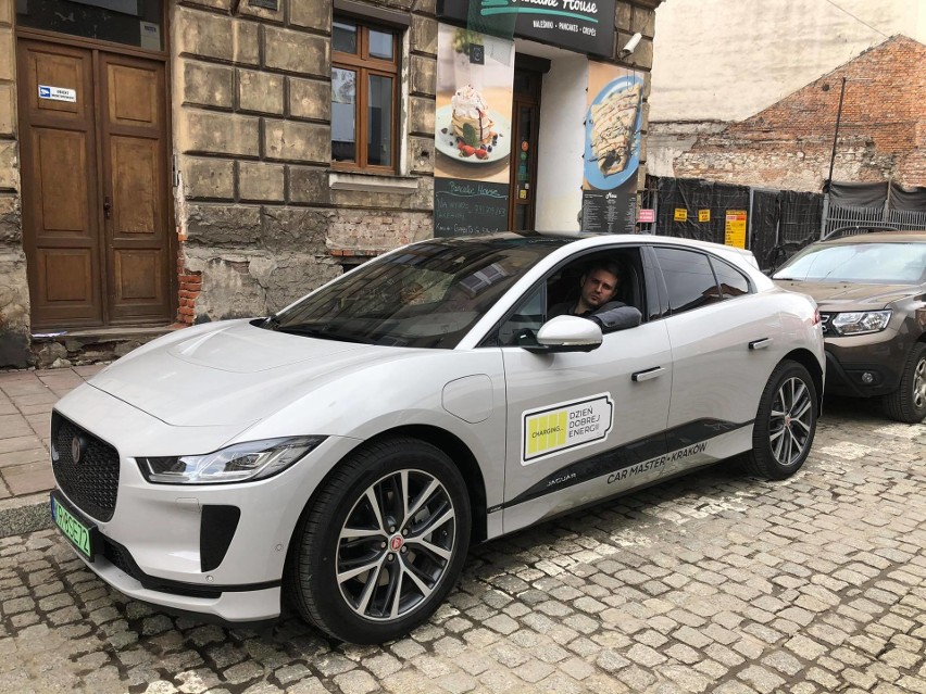 Nasz dziennikarz testował Jaguara I-Pace na krakowskich...