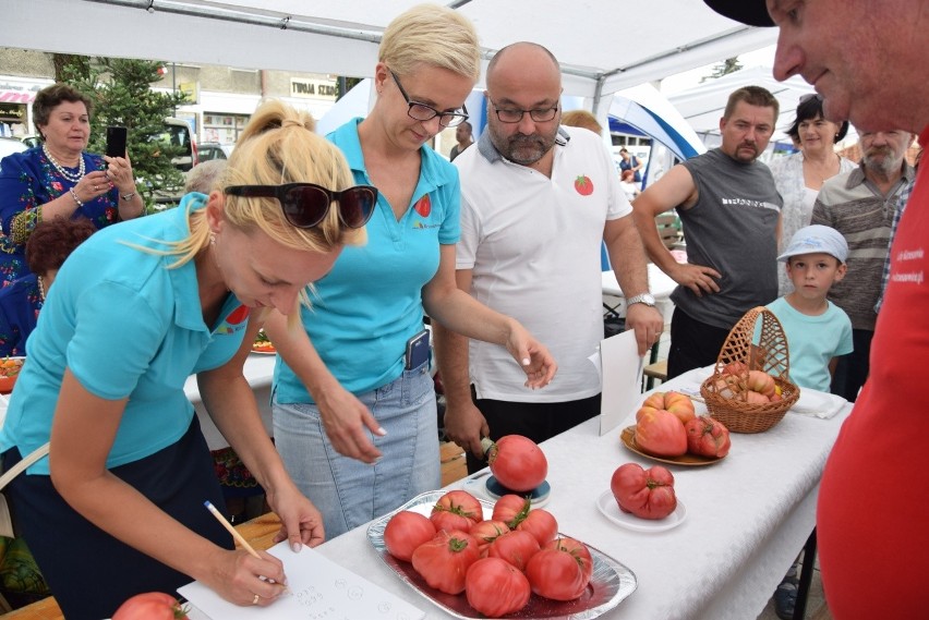 Pomidorowe święto w Krzeszowicach. Konkursy z warzywnymi okazami 