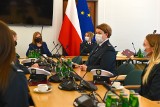 Kobiety w mundurach z GITD na spotkaniu z wicemarszałek Sejmu RP
