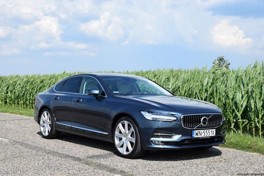 Volvo S90...