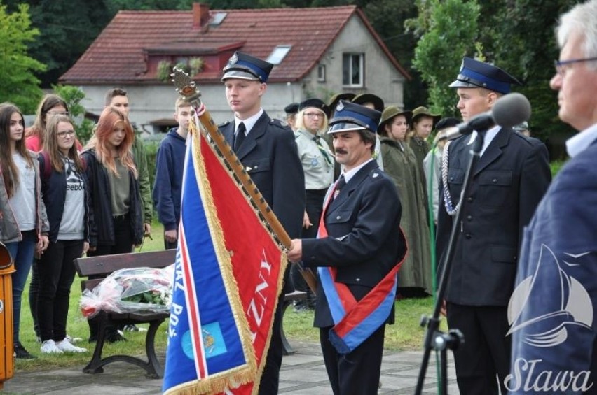 - Przy braku wsparcia militarnego, polskie oddziały, mimo...