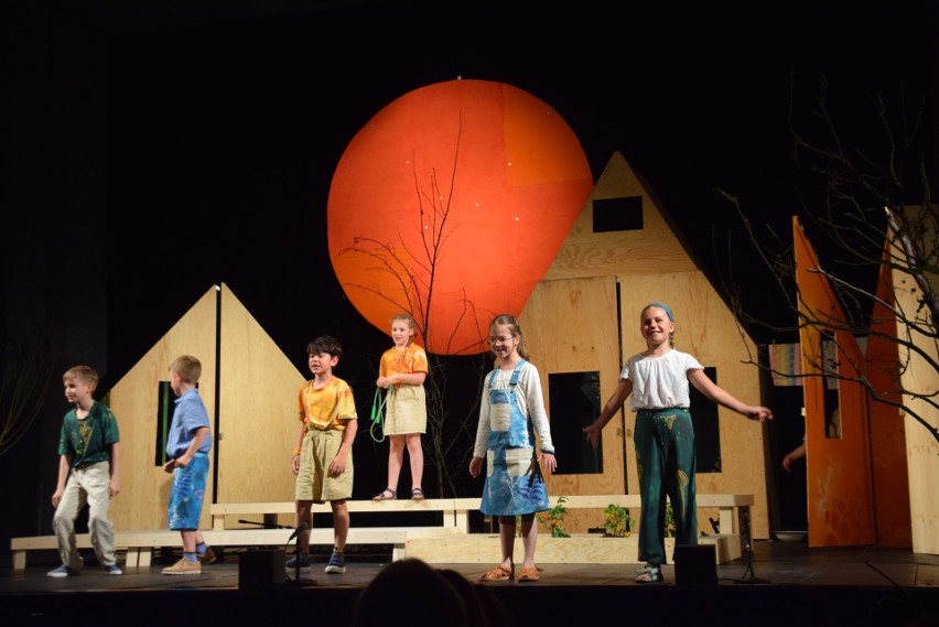 Dzieci z Bullerbyn, produkcja Teatru Małego w Tychach