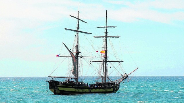 La Grace jest repliką historycznego statku z drugej połowy osiemnastego stulecia. Jego kadłub mierzy 23,8 m długości. Żaglowiec w 2013 roku zwyciężył w Mediterranean Tall Ships Regatta.