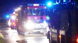 Pożar samochodów w Katowicach na Paderewskiego WIDEO Kto podpalił auta? 6 samochodów spłonęło w nocy