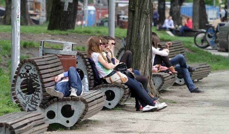 Pogoda nad morzem. Jak długo będzie pochmurno? Mamy dobre wieści. Prognoza pogody w regionie koszalińskim [KAMERKI, WIDEO, MAPY]