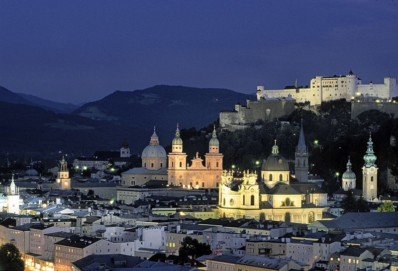 Austria. Salzburg - scena świata! Poznaj Salzburg, a zrozumiesz, dlaczego to właśnie tutaj urodził się Mozart. 