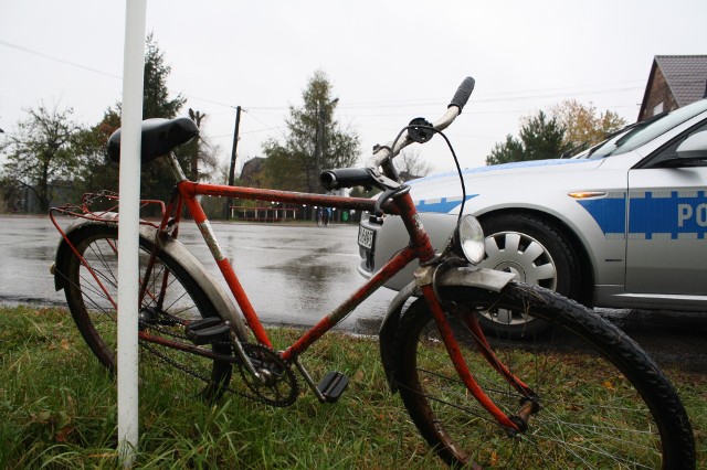 Rowerzysta otrzymał mandat za brak maseczki