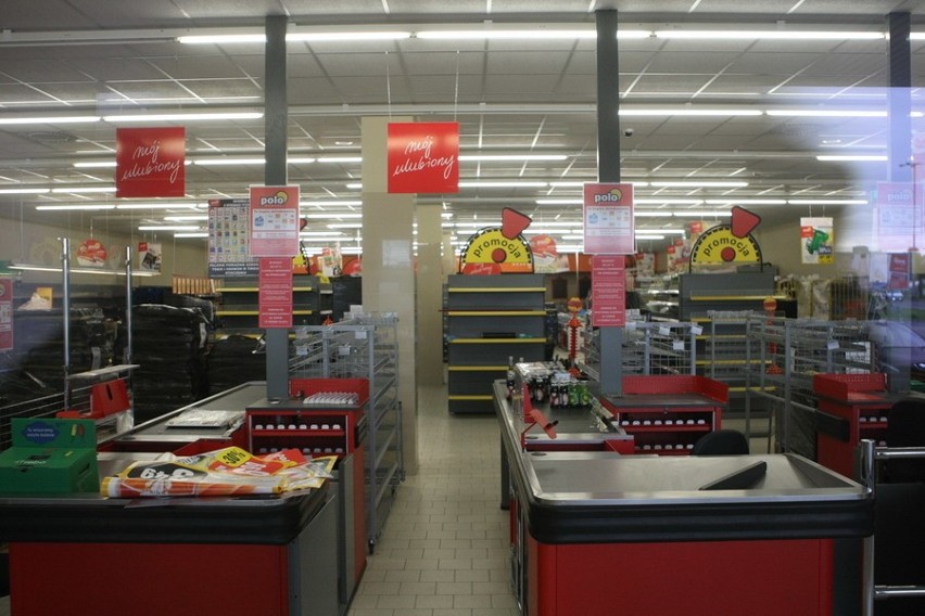 Zamknięto POLOmarket na 11 listopada w Słupsku...