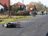 Nisko. Śmiertelne uderzenie motocyklem w przepust. Nie żyje 23-letni mężczyzna 