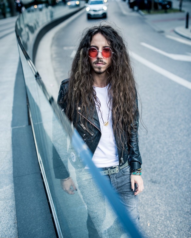 Michał Szpak będzie sobotnią gwiazdą Dni Dębicy.